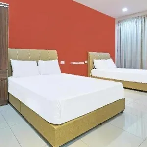 Oyo 90522 Alma Sweet George Town